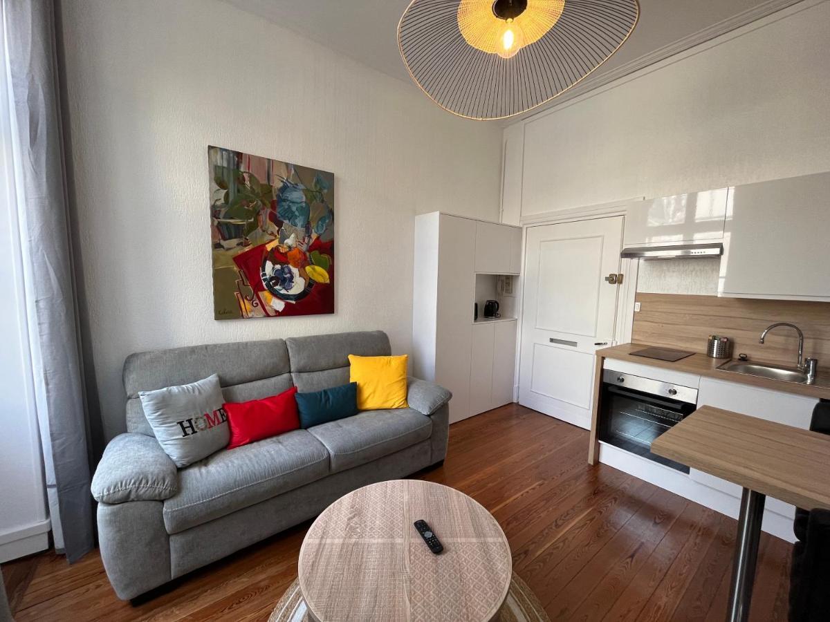 Paon, Coquet Appt Avec Parking A Caen Exterior foto